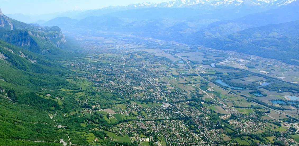 Aerial view of the Grésivaudan valley